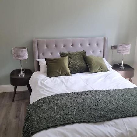 Jasmin Apartments - Luxury 1 & 2 Bedroom Units With Free Parking Bushey Εξωτερικό φωτογραφία