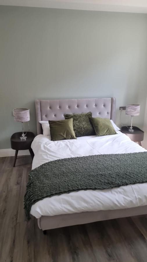 Jasmin Apartments - Luxury 1 & 2 Bedroom Units With Free Parking Bushey Εξωτερικό φωτογραφία